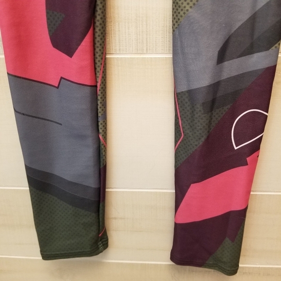 {XS} Bombsheller Everyday Mayhem Legging - Picture 5 of 12